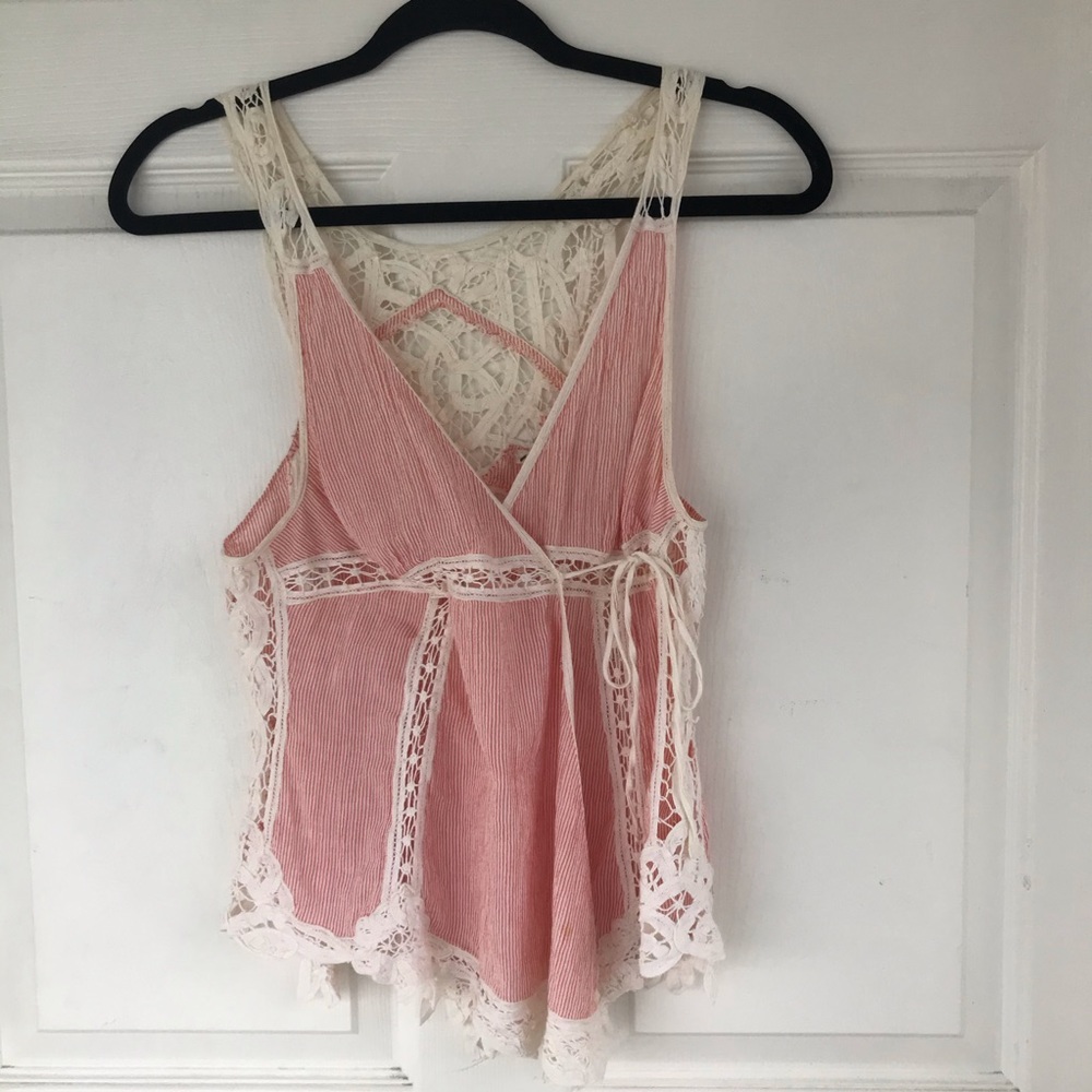 COPY - Pink and white pin stripe floral free peop…
